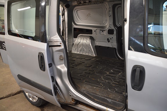 Opel Combo 15 of 16