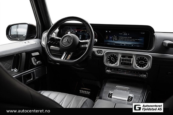 Mercedes-Benz G 500 25 of 29