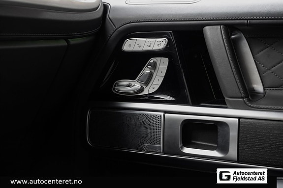 Mercedes-Benz G 500 16 of 29