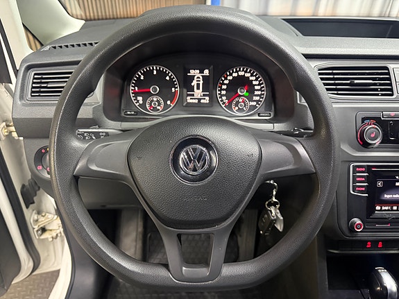 Volkswagen Caddy 28 of 30
