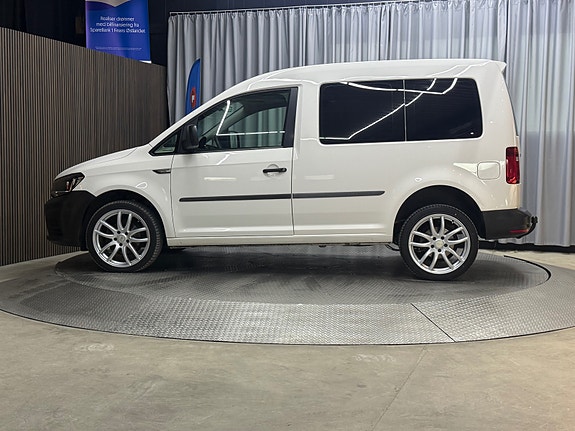 Volkswagen Caddy 19 of 30