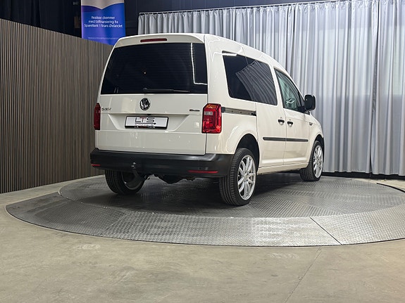 Volkswagen Caddy 14 of 30
