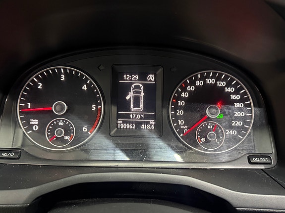 Volkswagen Caddy 29 of 30