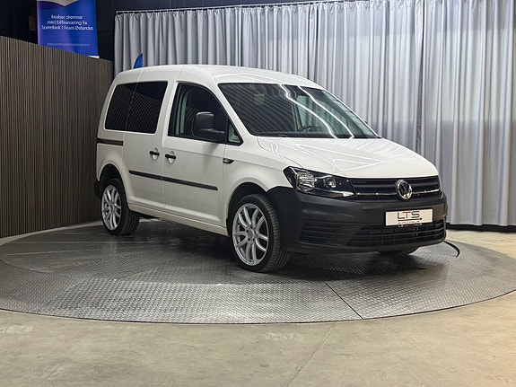 Volkswagen Caddy 8 of 30