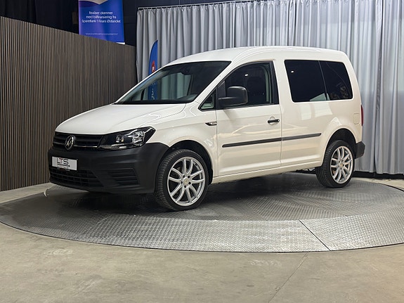 Volkswagen Caddy 4 of 30
