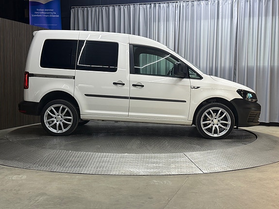 Volkswagen Caddy 11 of 30