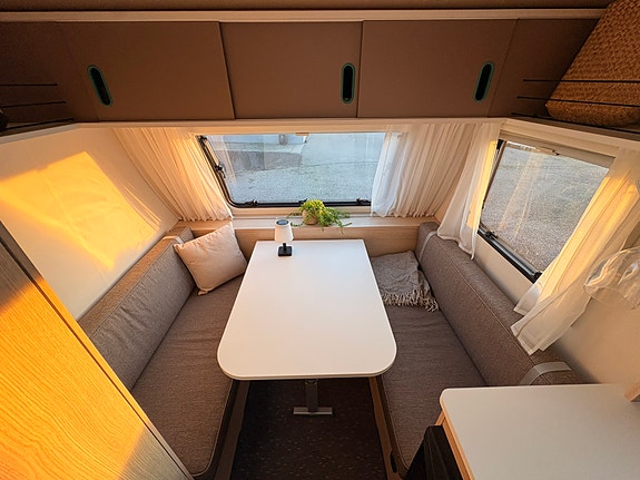 Adria Aviva 360DK 25 of 28