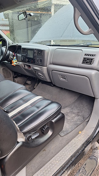 Ford F-250 28 of 30