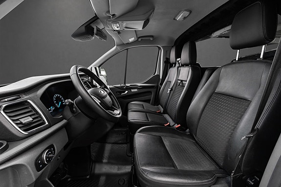 Ford Transit Custom 15 of 29