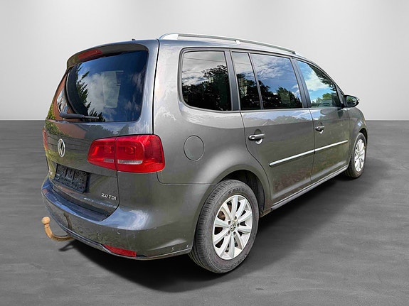 Volkswagen Touran 8 of 30