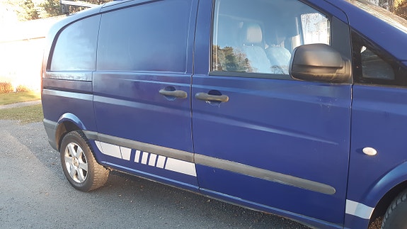 Mercedes-Benz Vito 111 3 of 24
