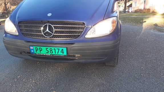 Mercedes-Benz Vito 111 12 of 24