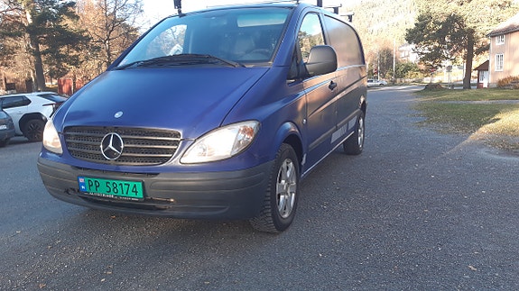 Mercedes-Benz Vito 111 11 of 24
