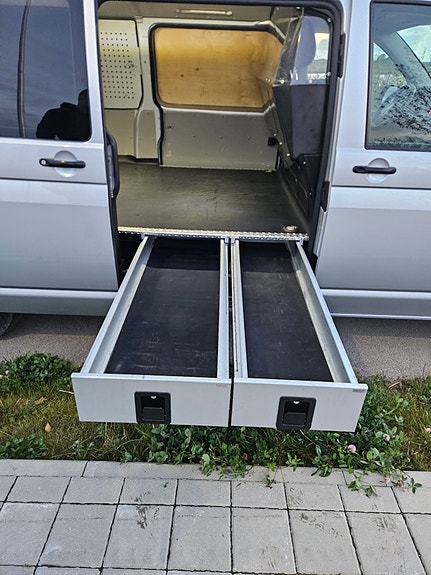 Volkswagen Transporter 15 of 22