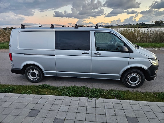 Volkswagen Transporter 4 of 22