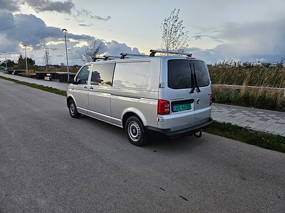 Volkswagen Transporter 7 of 22