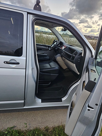 Volkswagen Transporter 16 of 22