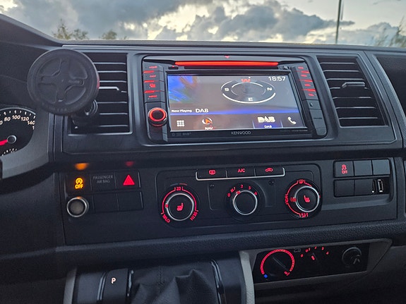 Volkswagen Transporter 21 of 22
