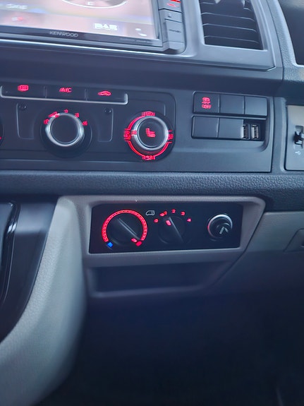 Volkswagen Transporter 19 of 22