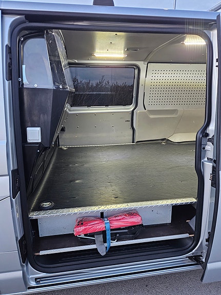 Volkswagen Transporter 10 of 22