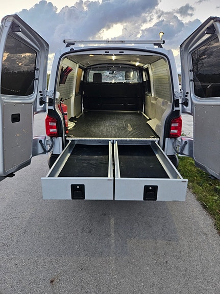 Volkswagen Transporter 11 of 22