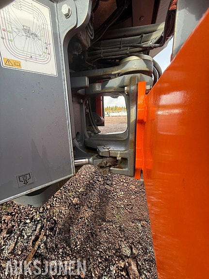 Hamm H20i vibrasjonsvals med Leica dokumentasjonsutstyr – kun 223 timer 14 of 29