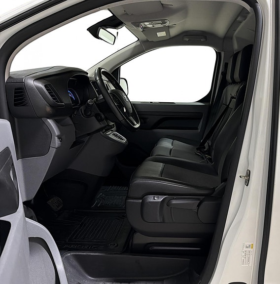 Toyota Proace 7 of 14