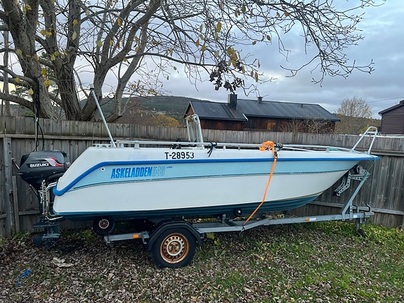 Billig båt med motor og henger 10 of 30
