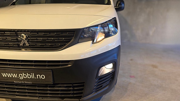 Peugeot Partner 4 of 30