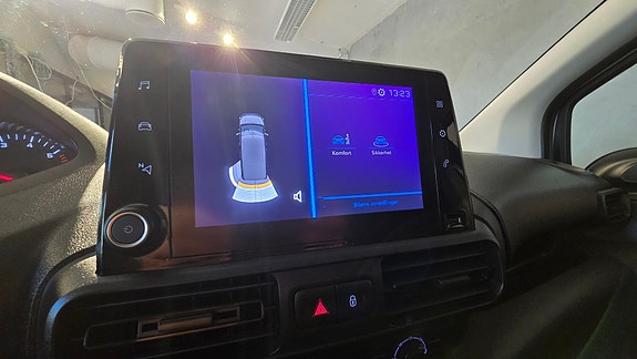 Peugeot Partner 18 of 30