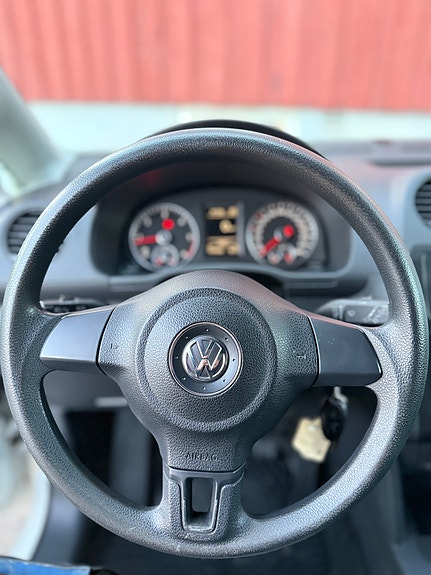 Volkswagen Caddy Maxi 18 of 30