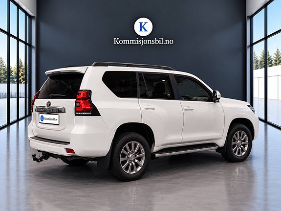 Toyota Land Cruiser 5 of 12