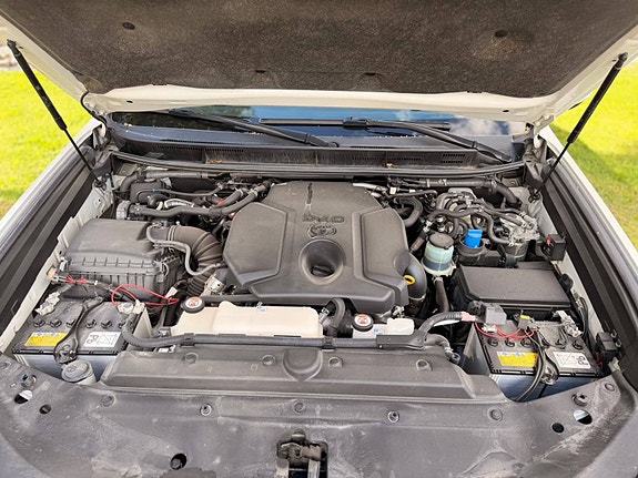 Toyota Land Cruiser 11 of 12