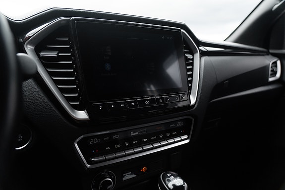 Isuzu D-max 25 of 30
