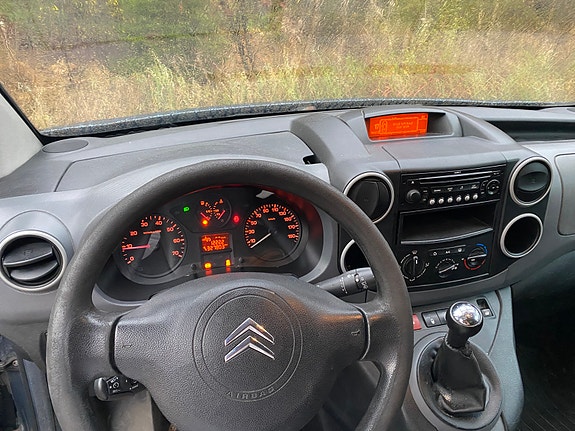 Citroen Berlingo 8 of 12