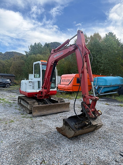 Takeuchi TB145 3 of 18