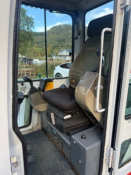 Takeuchi TB145 8 of 18