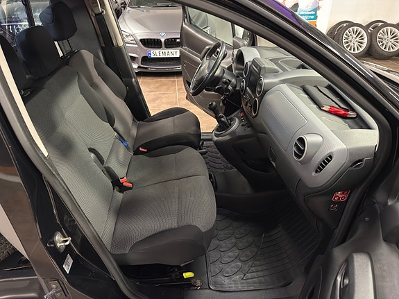 Citroen Berlingo 26 of 30