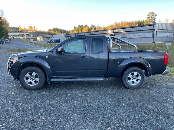 Nissan Navara 4 of 17