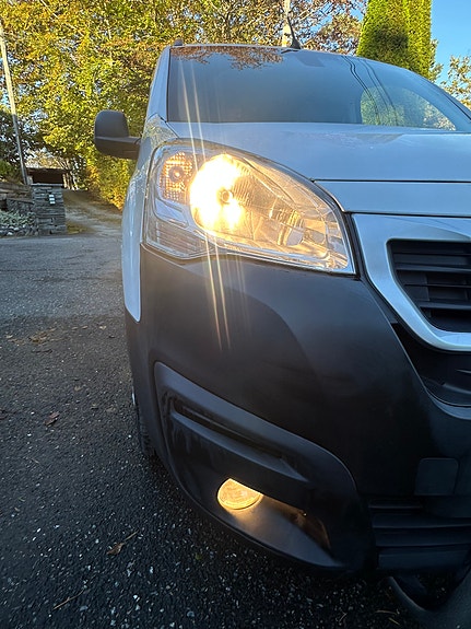 Peugeot Partner 25 of 30