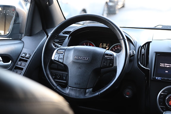 Isuzu D-max 15 of 30