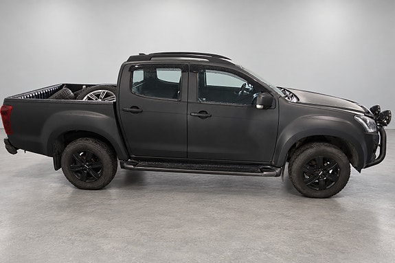 Isuzu D-max 9 of 30