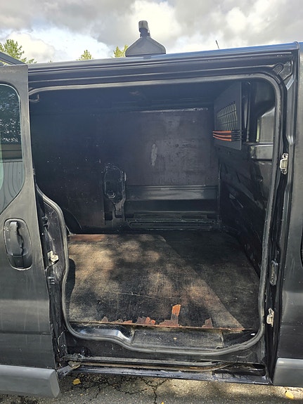 Opel Vivaro 8 of 19
