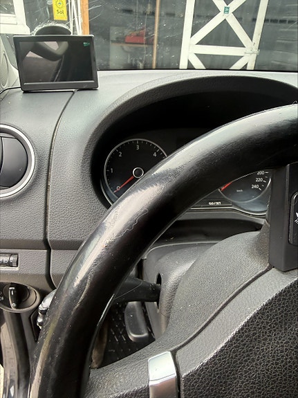 Volkswagen Amarok 3 of 11