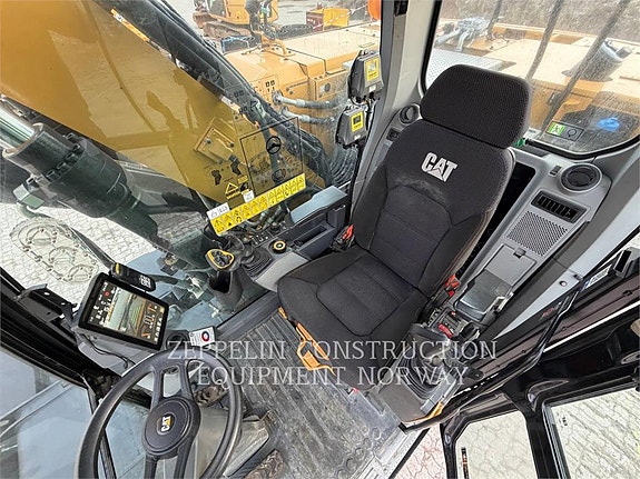 Cat M316-07 8 of 21