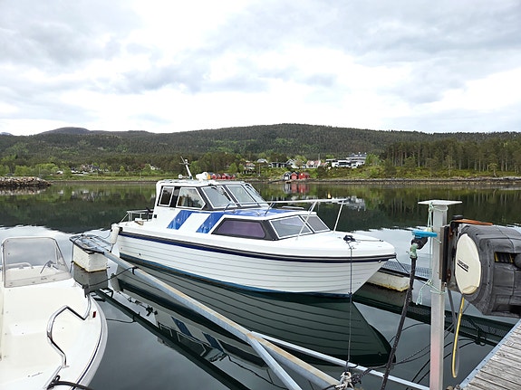 Volvo Penta aqad 30 med Volvo DP 290 drev 11 of 12