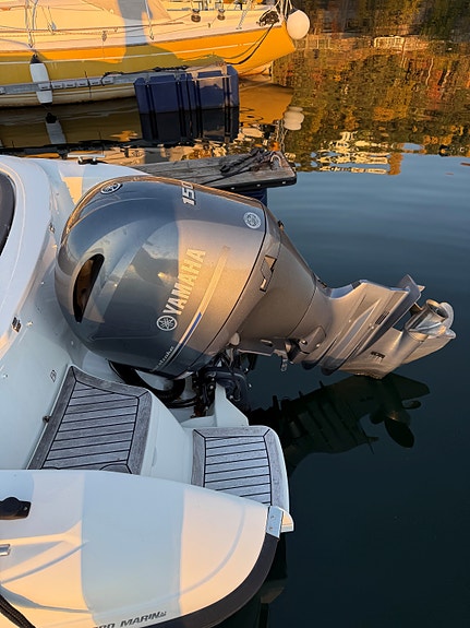 Strøken Yamarin Daycruiser 2021 modell med kun 215 gangtimer. Yamaha 150HK 8 of 30