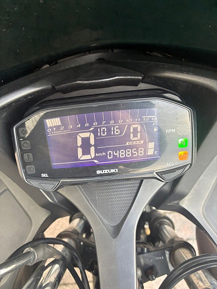 Suzuki GSX-R 125 6 of 11