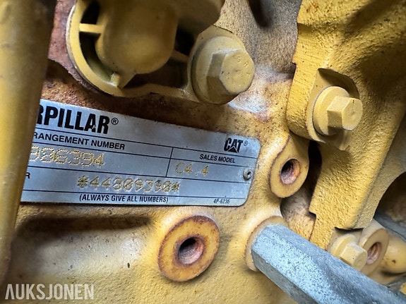 Andre Slagkraft - Craft W10 CAT C4.4 motor - SC70 kranarm og 2 stk SH 150 klippepanner 29 of 30