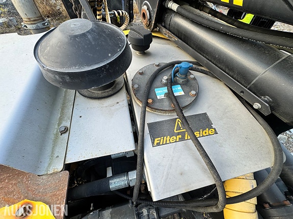 Andre Slagkraft - Craft W10 CAT C4.4 motor - SC70 kranarm og 2 stk SH 150 klippepanner 19 of 30